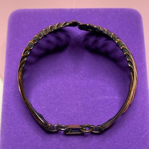 💛 Vintage Copper Angel Wings Bracelet - Picture 2 of 4